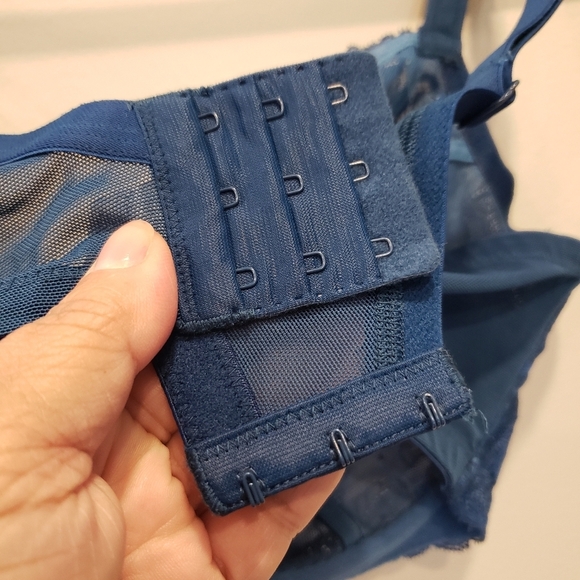 Cacique Deep Teal Blue Unlined Full Coverage Underwire Bra - Sz 42D US - Picture 5 of 6